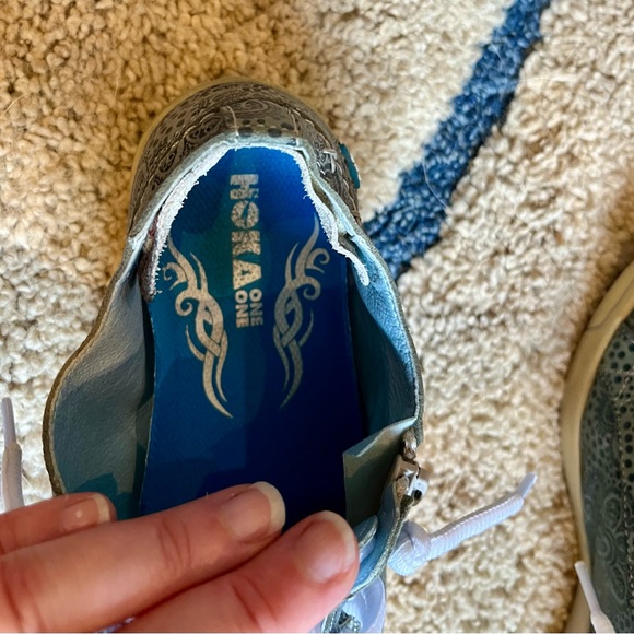 Meet AlKA, the best-selling CLOUD sneaker. - Picture 6 of 9